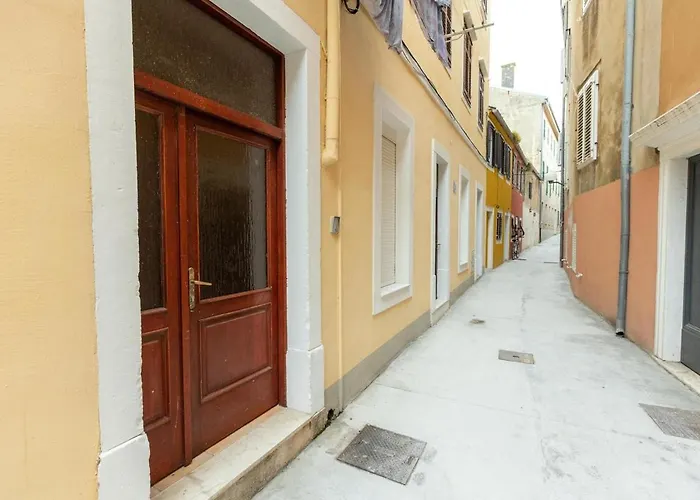 Dokoza In Old Town Apartamento Zadar